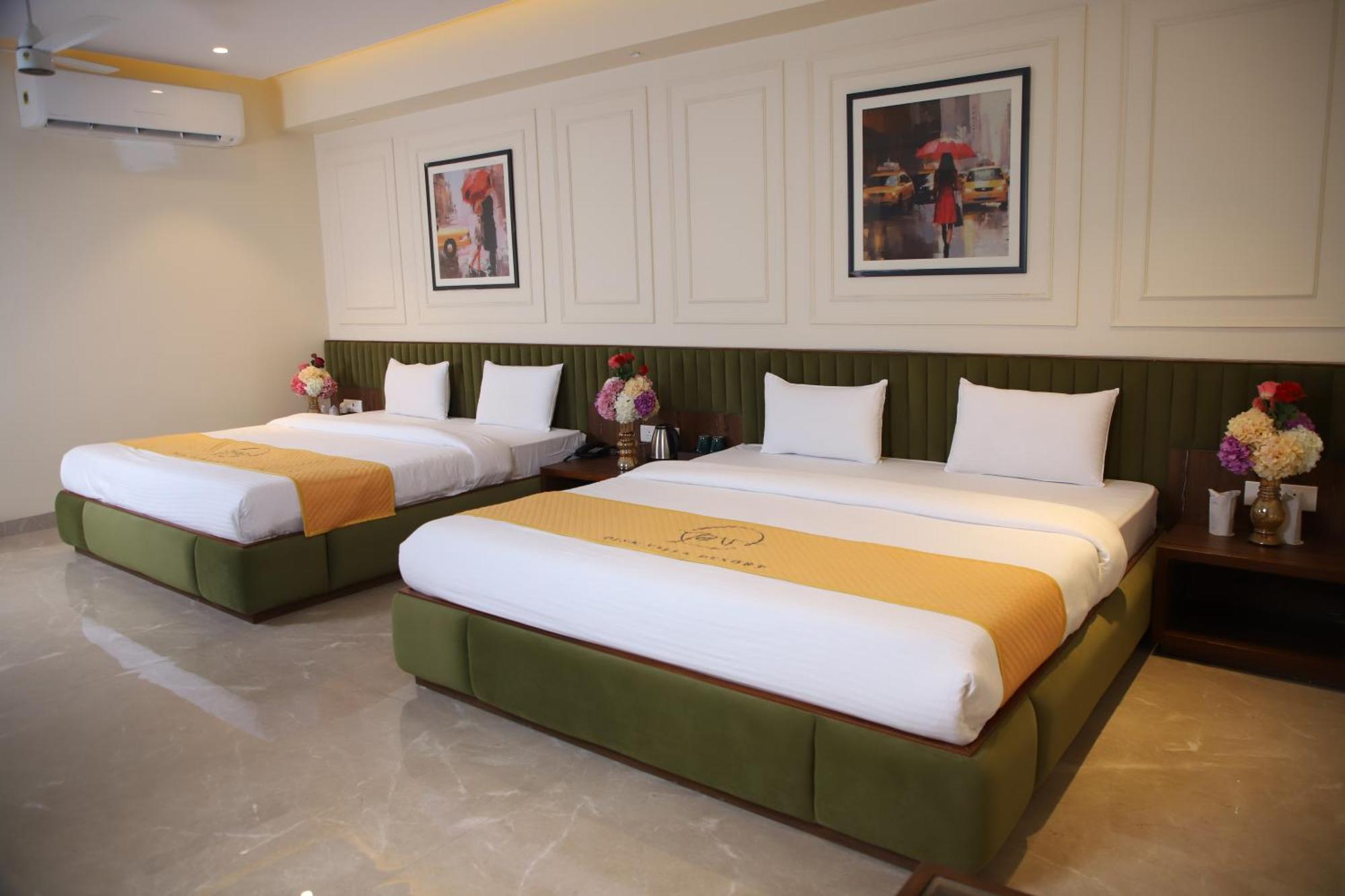 Pink Villa Boutique Hotel Мирут Екстериор снимка